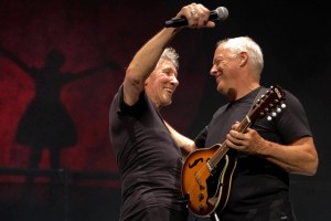 Pink Floyd выпустили ремикс на песню "Sorrow" к выходу бокс-сета из 16 дисков...!!!!!!!!!!!!!!!!!!!
