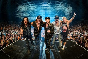 Новый альбом SCORPIONS будет записываться с продюсером METALLICA!!!!!!!!!!!!