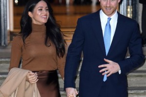 Принц Гарри и Меган Маркл сложат полномочия членов королевской семьи