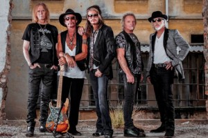 AEROSMITH заявили, что барабанщик Джой Крамер не способен выступать с группой...