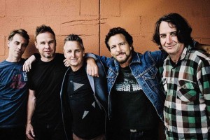 Видеоклип PEARL JAM 'Dance Of The Clairvoyants' в Сети!!!!!!!!!!!!