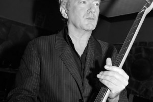 Умер создатель Gang of Four и продюсер Энди Гилл