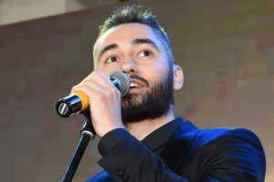 Мот спел о космических синяках