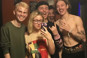 «Папин Олимпос» вновь представит альбом без андеграунда в Москве