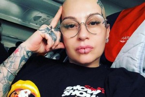 Наргиз представила новую песню в эфире НТВ Источник: https://oane.ws/2020/03/21/nargiz-predstavila-novuju-pesnju-v-jefire-ntv.html?utm_source=yxnews&utm_medium=desktop&utm_referrer=https%3A%2F%2Fyandex.ua%2Fnews
