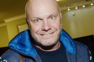 Ин-Грид, Savage и Алексей Кортнев поют дома, чтобы не унывать на карантине