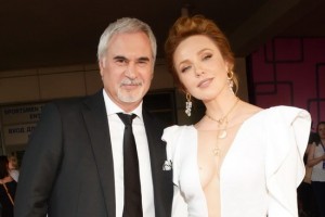 Домашний концерт в поддержку врачей покажет Первый канал