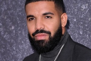 Дрейк показал свои демо-записи 