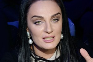 Елена Ваенга даст онлайн-концерт