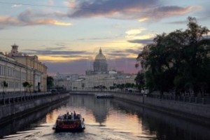 Белая ночь над Петербургом Идущий По Лезвию