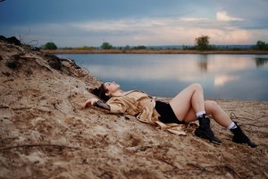 Премьера от GRLS: «мокрый» клип на песню «Вирулю»