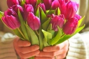 с 8 марта, девочки !!!