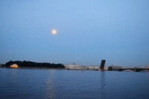Ночь белоснежная Идущий По Лезвию