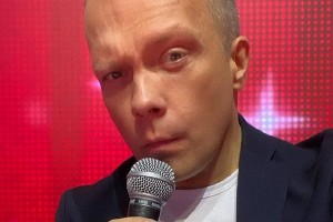 лександр Гудков и Сергей Бурунов снялись в клипе диджея Грува