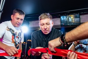 Солист группы «Марсель» открыл караоке в Сочи