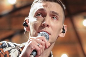 Группа «Дайте танк» сделает подарок ведущему «Квартирника у Маргулиса»