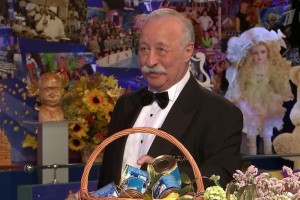 Документальный фильм "Вращайте барабан!". К 30-летию программы "Поле чудес"