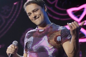 Суд запретил Шатунову исполнять «Белые розы»