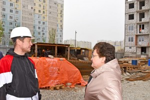 В Астрахани строят 16-этажку для тех кого планируют переселить из ветхого и аварийного жилья. 