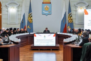 Состоялось заседание этноконфессионального совета при губернаторе Астраханской области. 