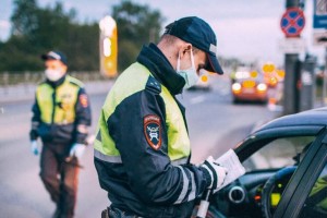 Минюст определился, как будут наказывать лихачей и тех, кто допускает неоднократные нарушения «тяжких» статей КоАП, касающихся автомобилистов. 