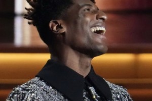 Джон Батисте, Silk Sonic, Оливия Родриго и Foo Fighters получили «Грэмми»