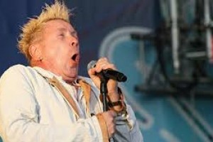 Экс-солист Sex Pistols Джон Лайдон примет участие в ирландском отборе на Евровидение