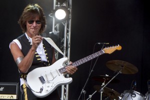 Умер британский музыкант Джефф Бек