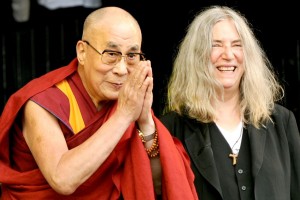 Патти Смит поздравила Далай Ламу с днем рождения