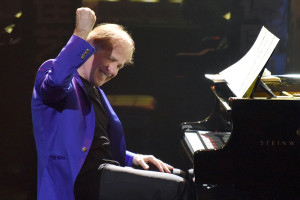 Кто из звезд западного рока, рэпа и поп-музыки вернется весной в Россию