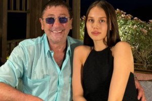 19-летняя невеста Лепса высказалась о будущей свадьбе с артистом