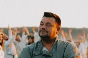 Сергей Жуков снял клип на свою первую фольклорную песню