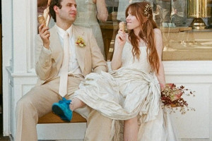 Коул был соавтором и продюсером её трека So Right