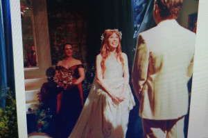 По словам Vogue, на свадьбе было два особых выступления