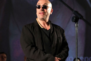 «Очень хочет стать актером, но мы отговариваем»: каким растет младший сын Дмитрия Нагиева Марк