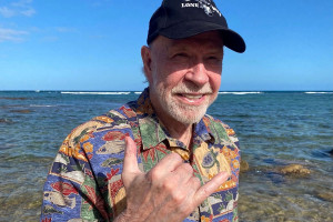 Лучшая версия себя: как сейчас выглядит звезда 90-х Чак Норрис