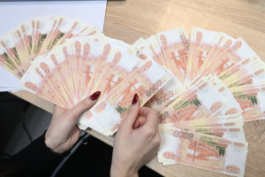 ⚡ Челябинка обманула туристов на миллион рублей, продавая несуществующие экскурсии