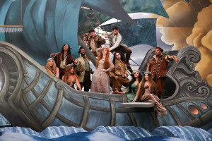 Тейлор Свифт говорит о пасхалках 