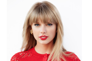 Тейлор Свифт стала самой молодой женщиной в Зале славы сонграйтеров