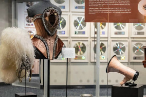 Свифт знает, как сделать событие даже без выступления на сцене 