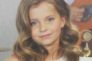 Алиса Кожикина сняла клип на песню «Стала сильнее»