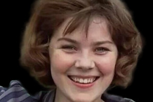 Лариса Голубкина