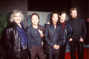 ПОСЛУШАЙТЕ И ПОЙМЕТЕ!!!!!!! 1999 год: Metallica разрушает стену между роком и классической музыкой...!!!