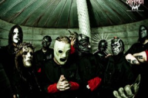 Slipknot представили клип на свой последний сингл “XIX”.