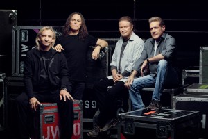 The Eagles против пиратских записей своих концертов