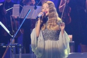 Певица анонсировала в Сети концерт 30 января.