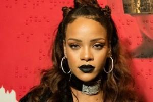 Новый альбом Rihanna «Anti» стал «платиновым»