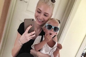 Алена Шишкова навестила свою дочку в Доминикане