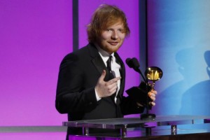Британец Эд Ширан получил «Грэмми» за лучшую песню года