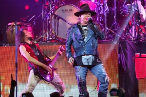 Воссоединившиеся Guns N' Roses начали работу над новыми песнями
